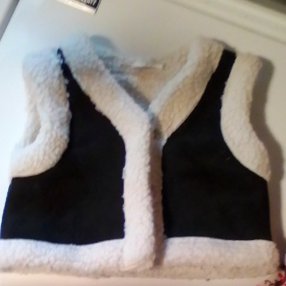 Jessica Simpson Black and Cream Kids Vest